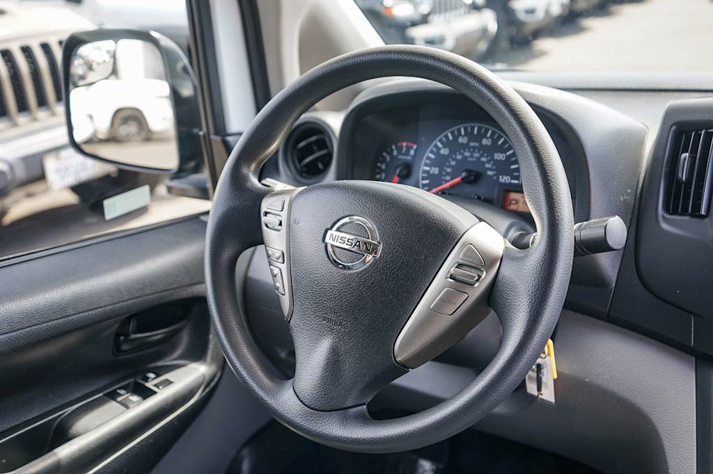 Thumbnail: 2018 Nissan NV200 - 10