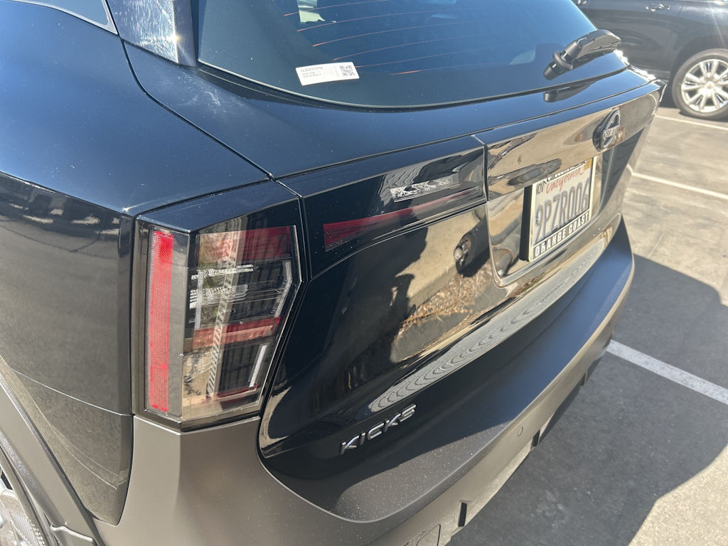 Thumbnail: 2025 Nissan Kicks - 7