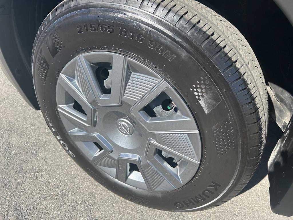 Thumbnail: 2025 Nissan Kicks - 6