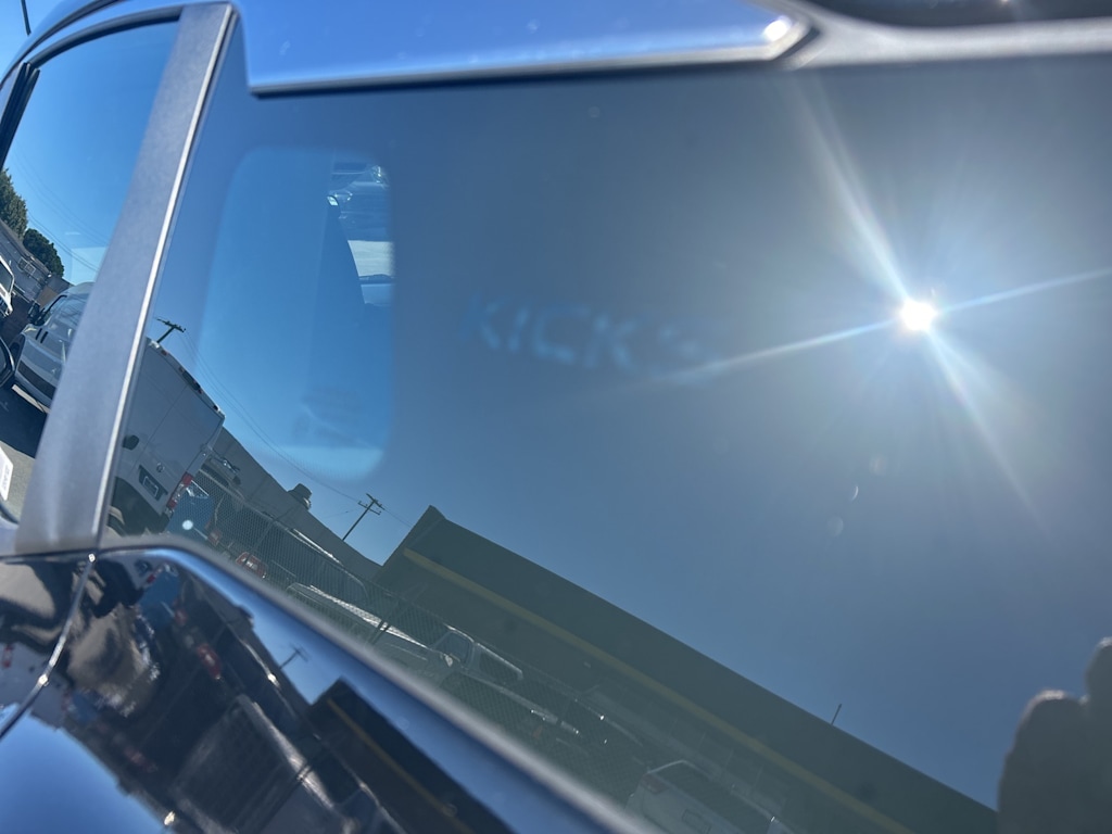 Thumbnail: 2025 Nissan Kicks - 12