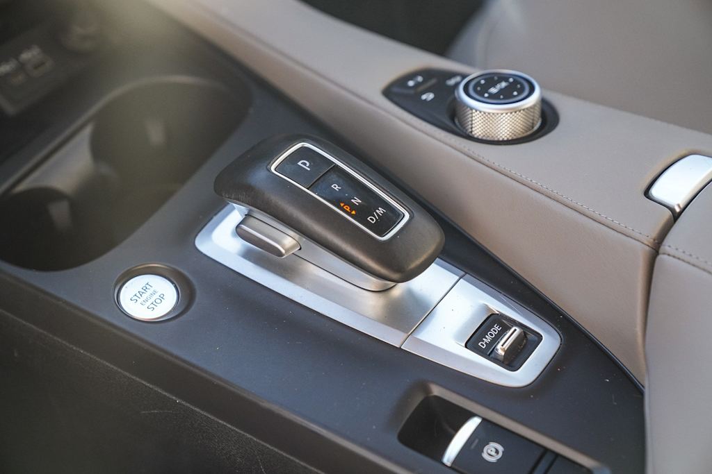 Thumbnail: 2023 INFINITI QX50 - 12