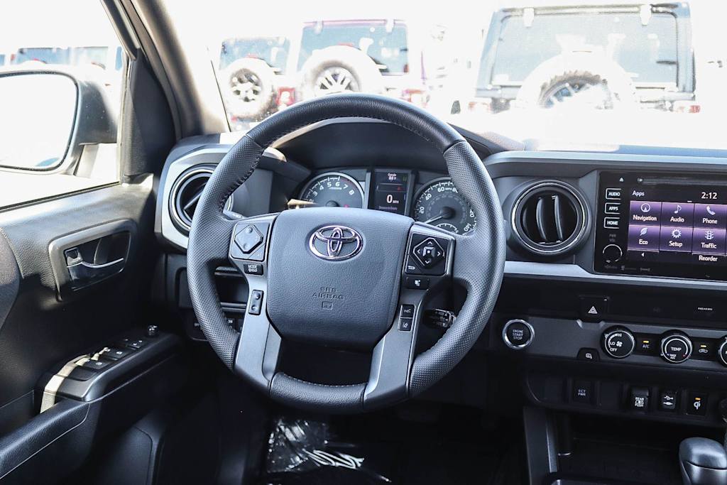 Thumbnail: 2019 Toyota Tacoma - 8