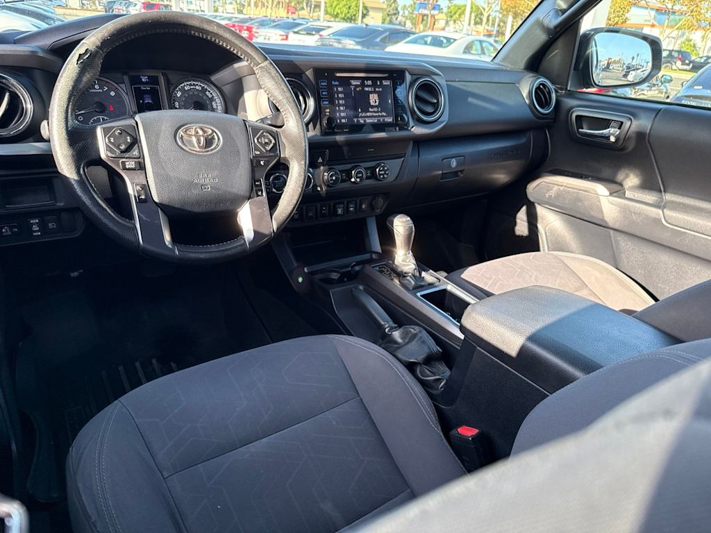 Thumbnail: 2019 Toyota Tacoma - 2