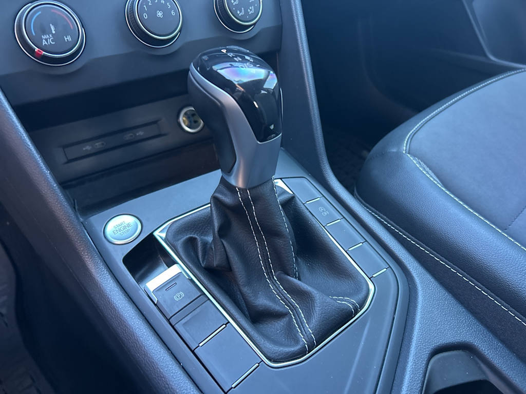 Thumbnail: 2022 Volkswagen Taos - 15