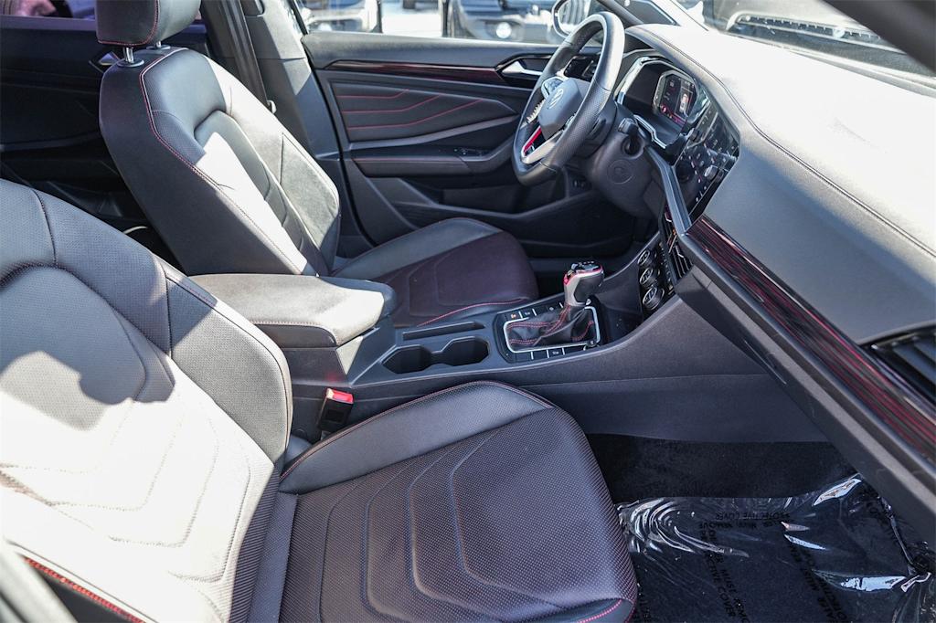 Thumbnail: 2024 Volkswagen Jetta - 8