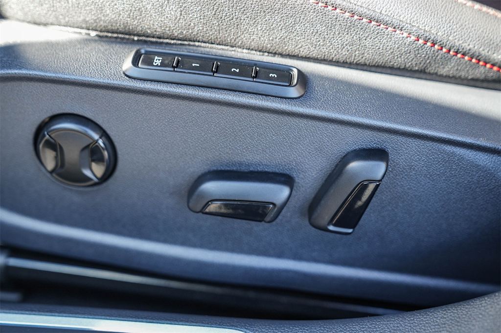 Thumbnail: 2024 Volkswagen Jetta - 20