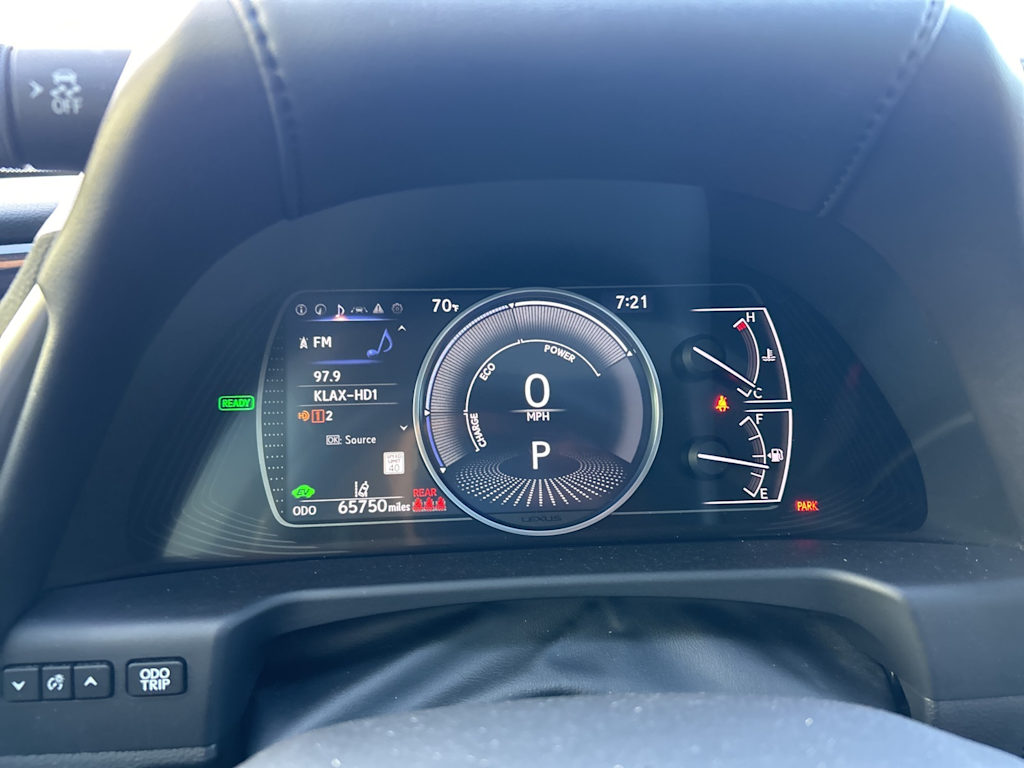 Thumbnail: 2020 Lexus ES - 15