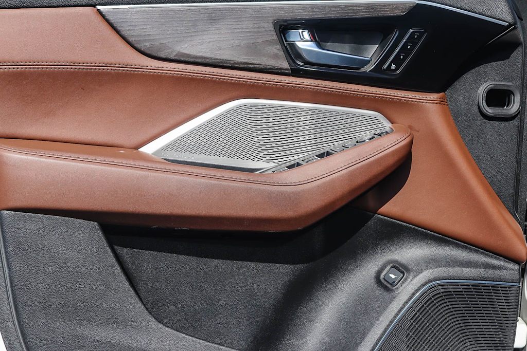 Thumbnail: 2023 Acura MDX - 22