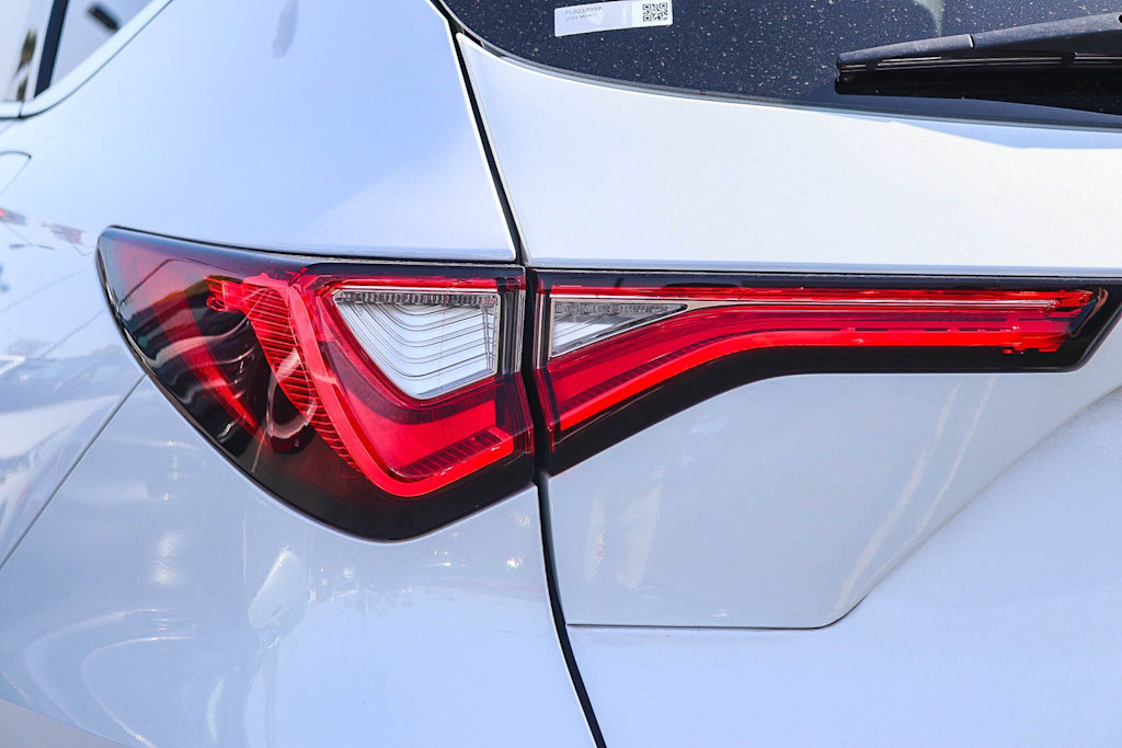 Thumbnail: 2023 Acura MDX - 18