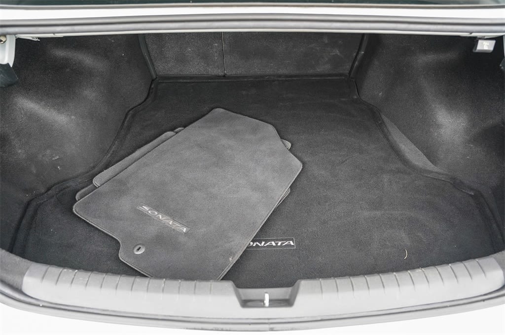 2015 Hyundai Sonata SE 15