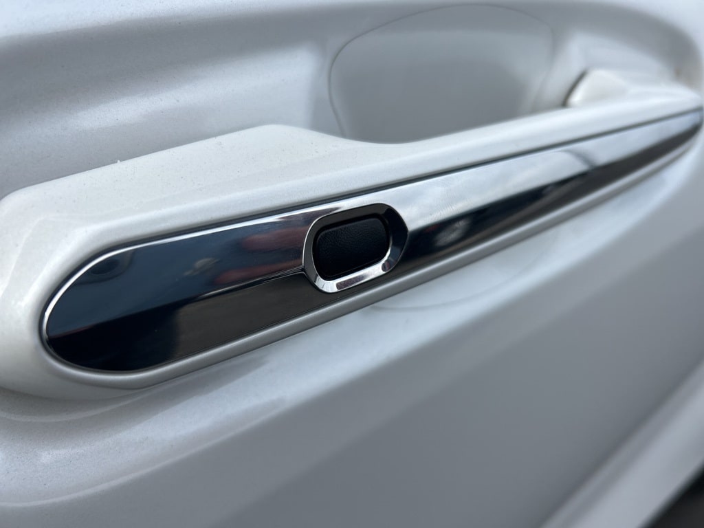 Thumbnail: 2024 Toyota Sienna - 32