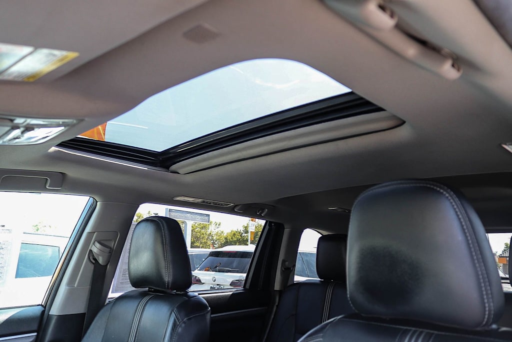 Thumbnail: 2018 Toyota Highlander - 27