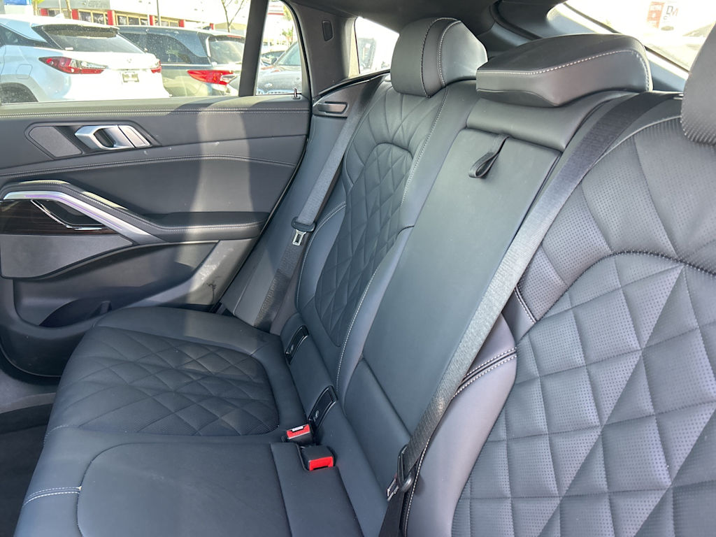 Thumbnail: 2025 BMW X6 - 9