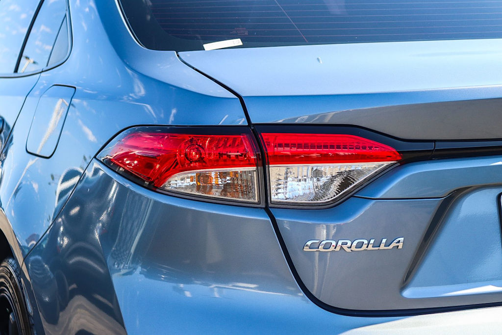 Thumbnail: 2022 Toyota Corolla - 19
