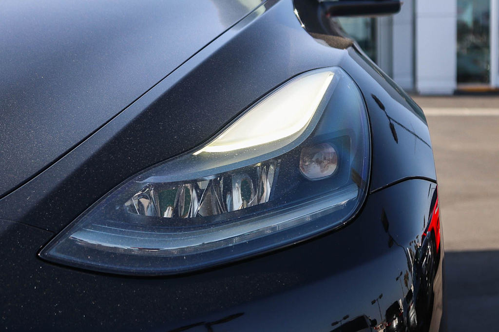 Thumbnail: 2022 Tesla Model Y - 18