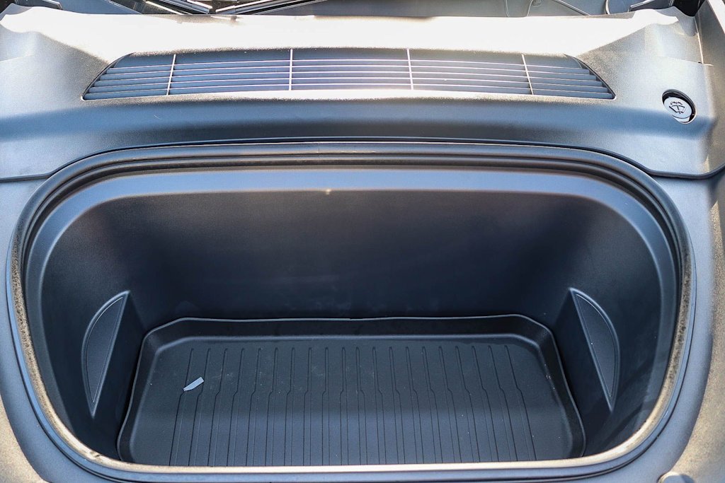 Thumbnail: 2022 Tesla Model Y - 25