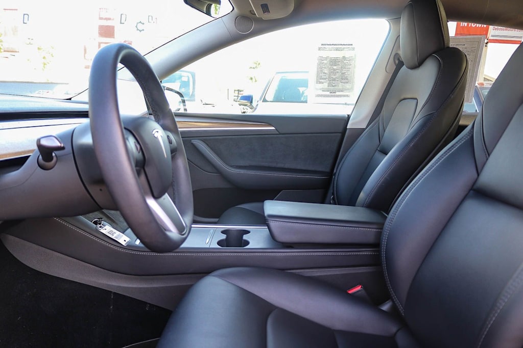 Thumbnail: 2022 Tesla Model Y - 9
