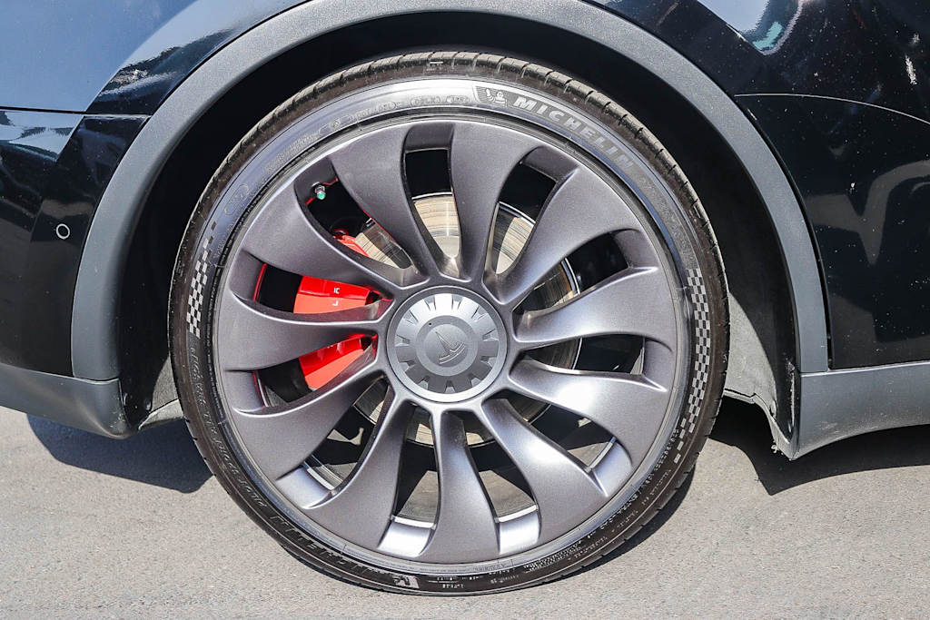 Thumbnail: 2022 Tesla Model Y - 19