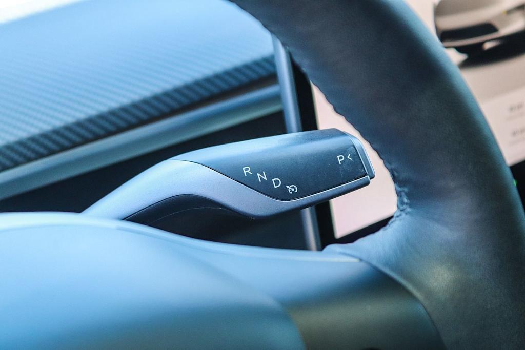 Thumbnail: 2022 Tesla Model Y - 12