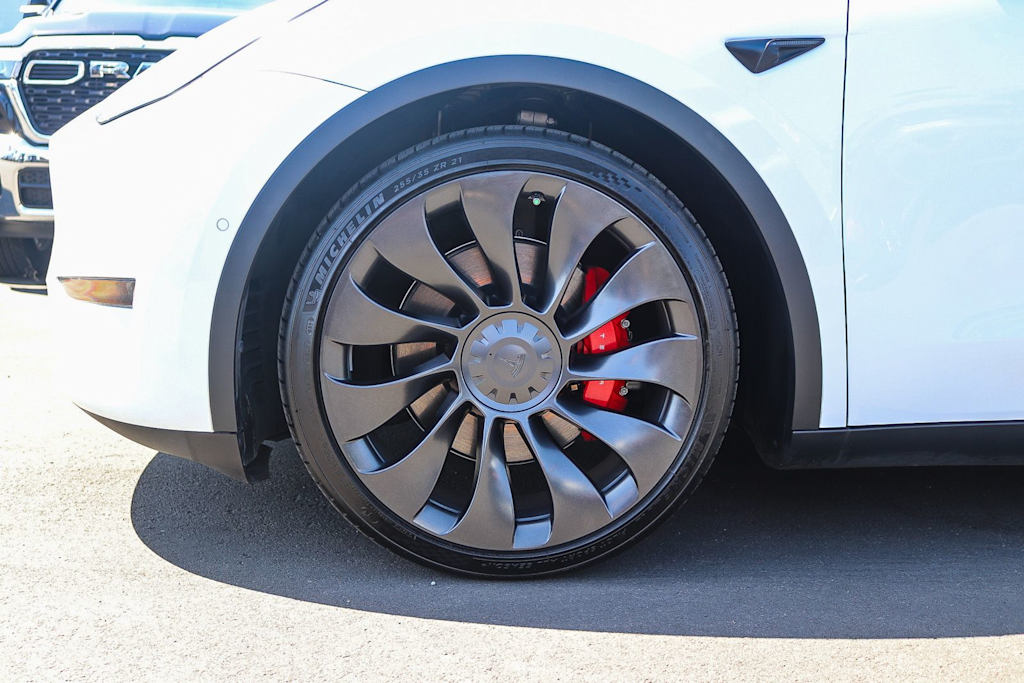 Thumbnail: 2022 Tesla Model Y - 6