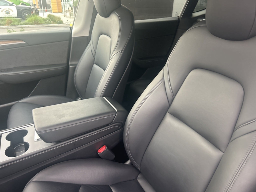 Thumbnail: 2022 Tesla Model Y - 11