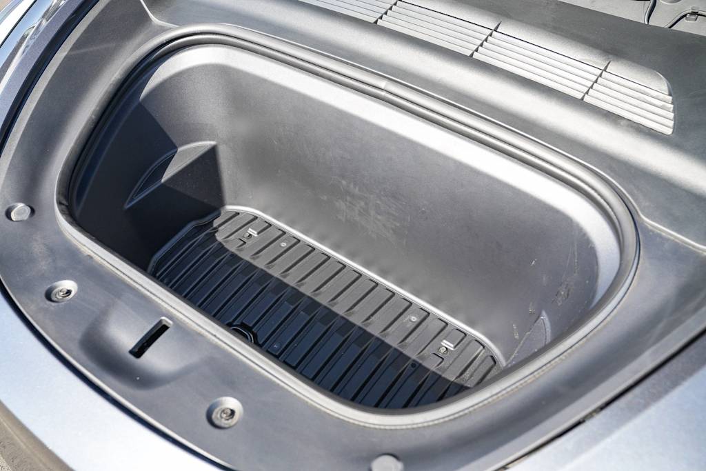 Thumbnail: 2022 Tesla Model Y - 6