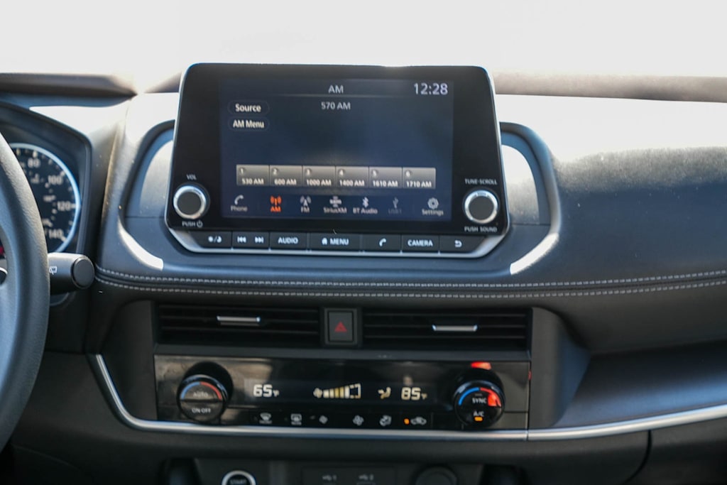 Thumbnail: 2023 Nissan Rogue - 13