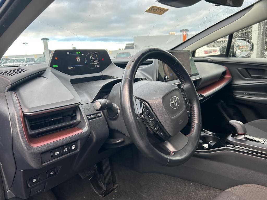 Thumbnail: 2024 Toyota Prius Prime - 2