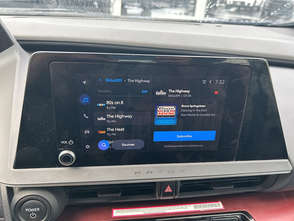 Thumbnail: 2024 Toyota Prius Prime - 30