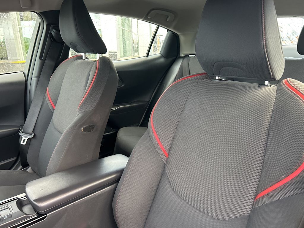 Thumbnail: 2024 Toyota Prius Prime - 10