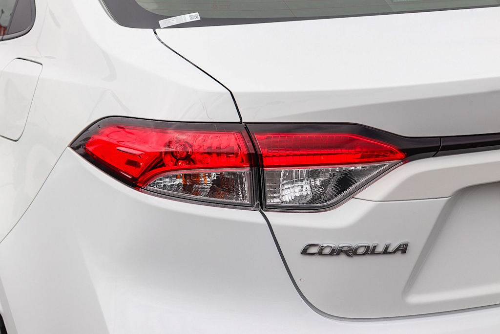Thumbnail: 2023 Toyota Corolla - 19