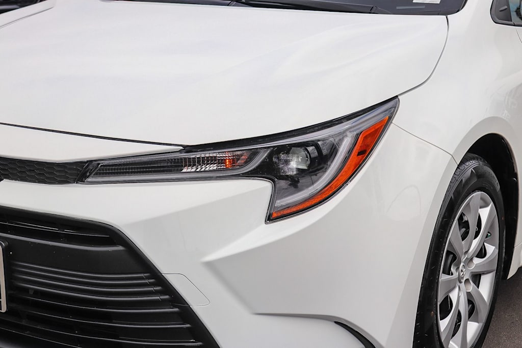Thumbnail: 2023 Toyota Corolla - 20