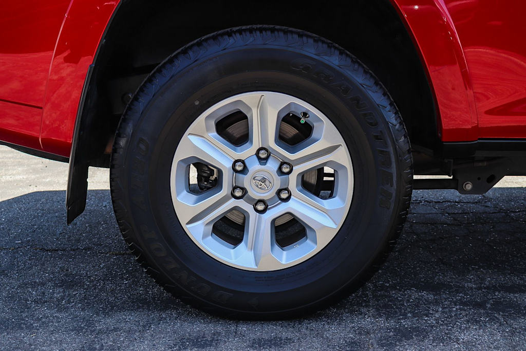 Thumbnail: 2024 Toyota 4Runner - 22