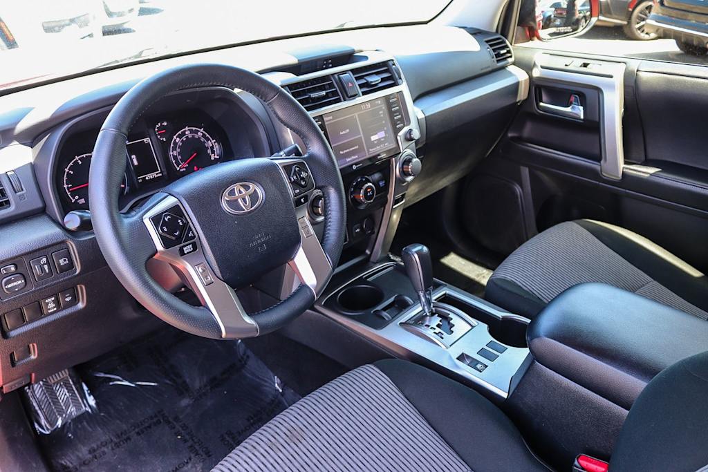 Thumbnail: 2024 Toyota 4Runner - 12