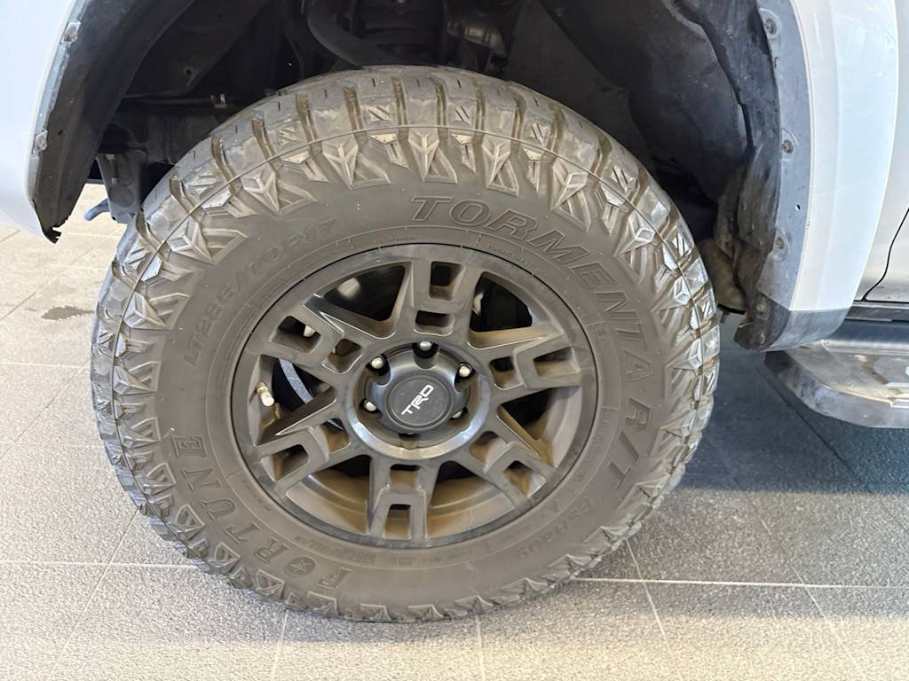 Thumbnail: 2021 Toyota 4Runner - 4
