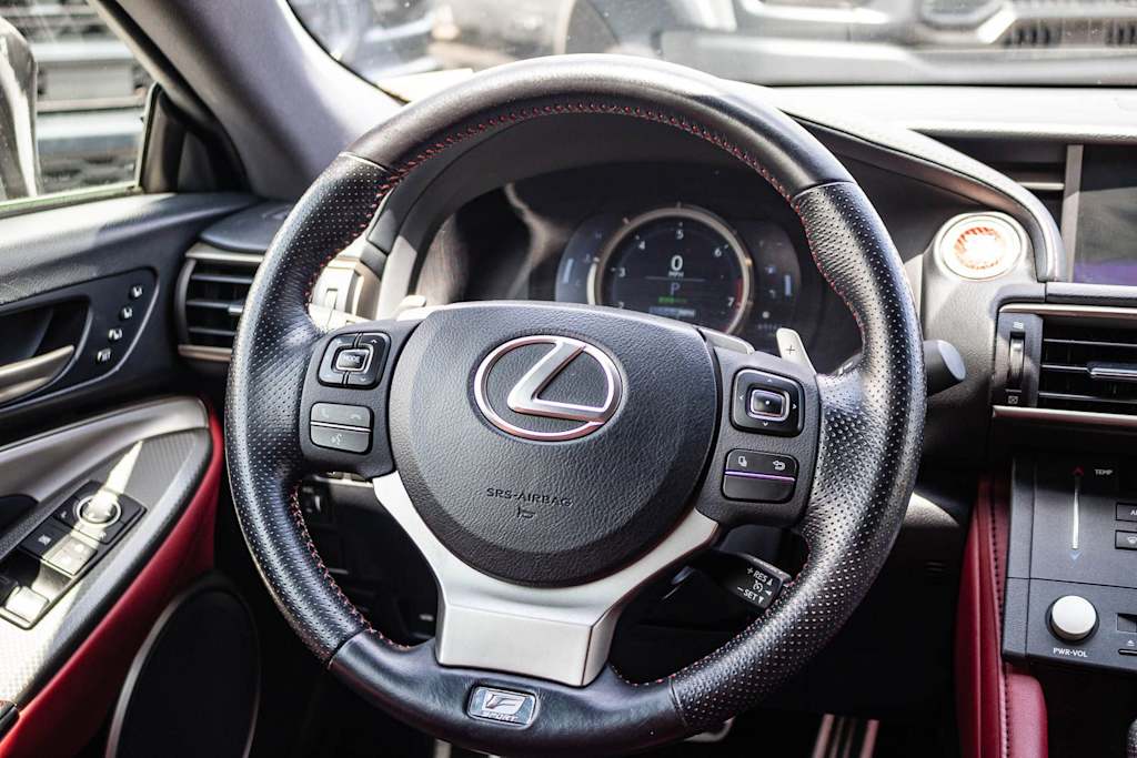 Thumbnail: 2016 Lexus RC - 8