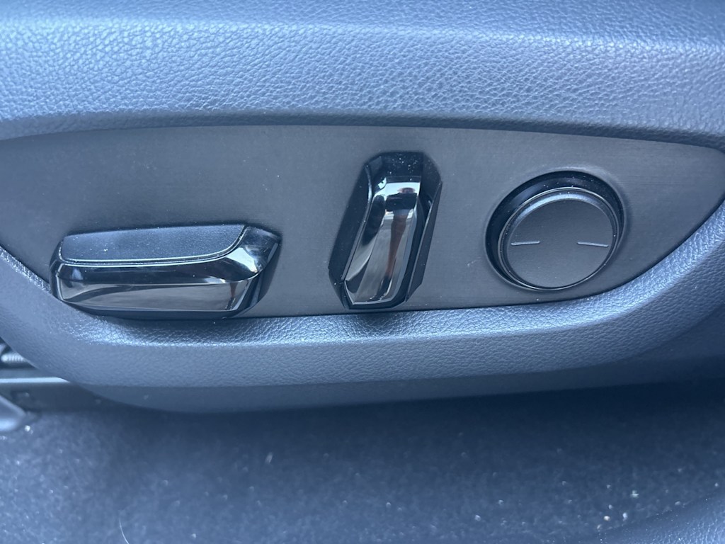 Thumbnail: 2022 Lexus NX - 36