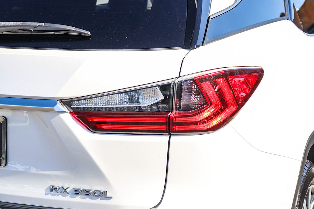 Thumbnail: 2020 Lexus RX - 21