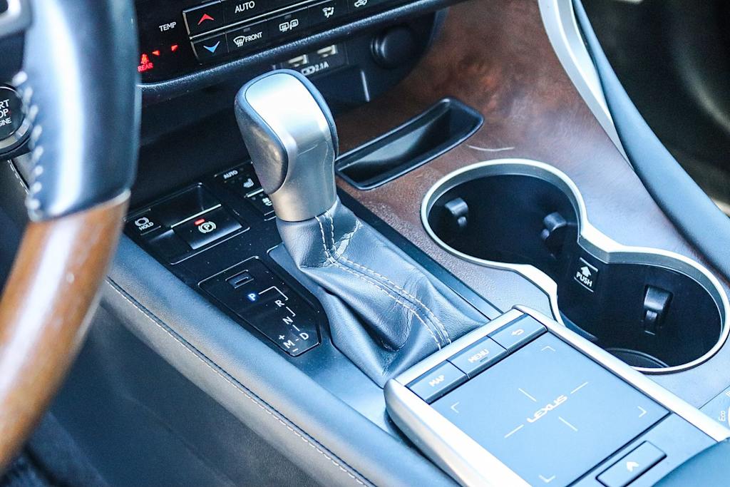 Thumbnail: 2020 Lexus RX - 16