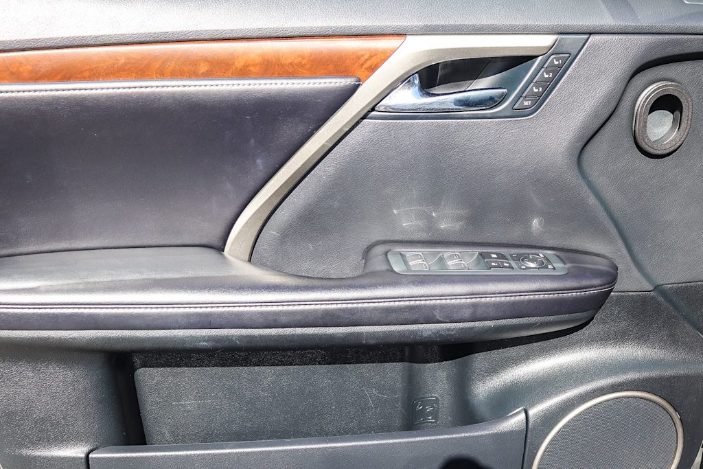Thumbnail: 2020 Lexus RX - 27