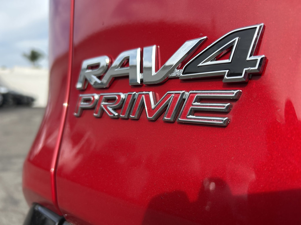 Thumbnail: 2021 Toyota RAV4 - 31