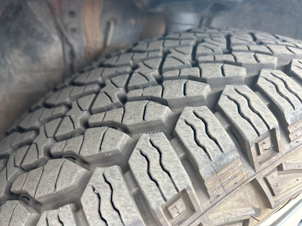 Thumbnail: 2021 Toyota RAV4 - 25