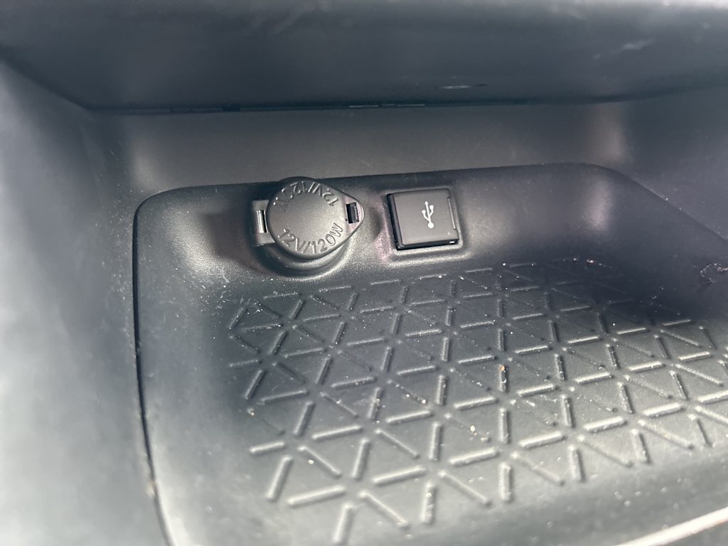 Thumbnail: 2021 Toyota RAV4 - 49