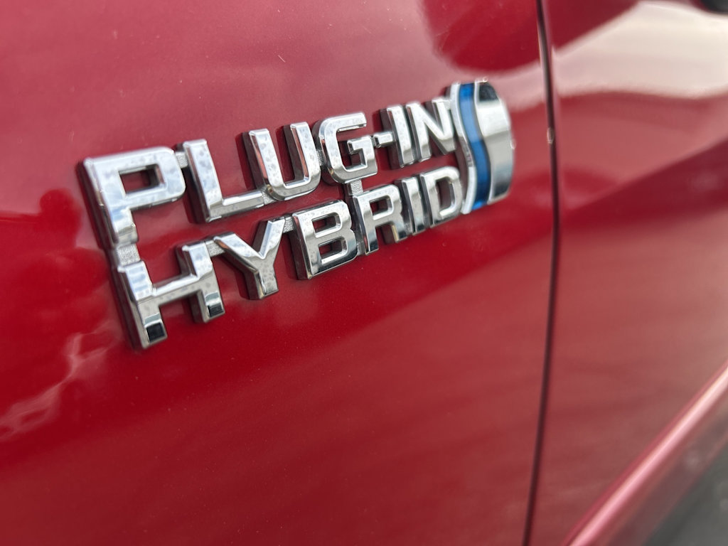 Thumbnail: 2021 Toyota RAV4 - 26