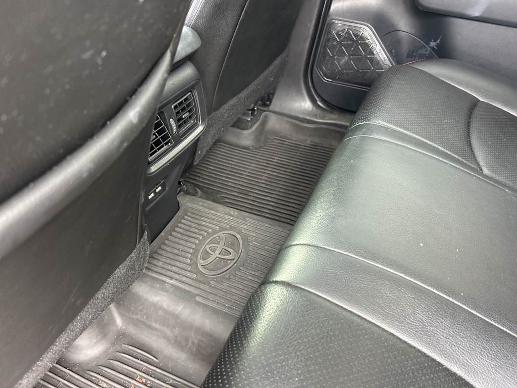 Thumbnail: 2021 Toyota RAV4 - 10