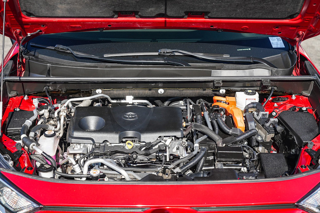 Thumbnail: 2021 Toyota RAV4 - 7