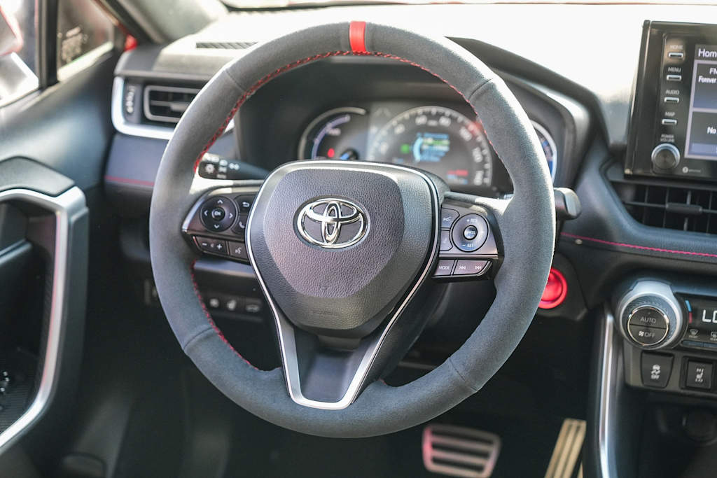 Thumbnail: 2021 Toyota RAV4 - 12