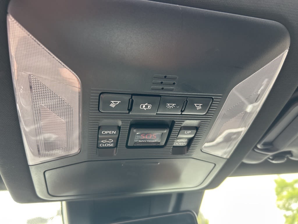 2019 Toyota RAV4 XSE 44