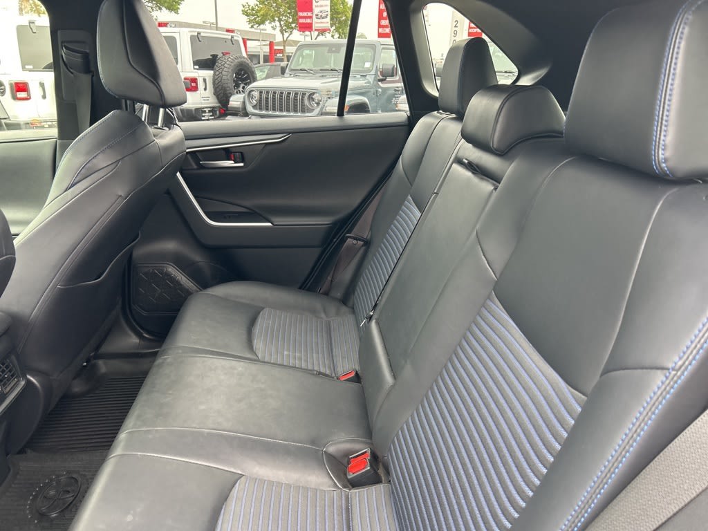 2019 Toyota RAV4 XSE 12