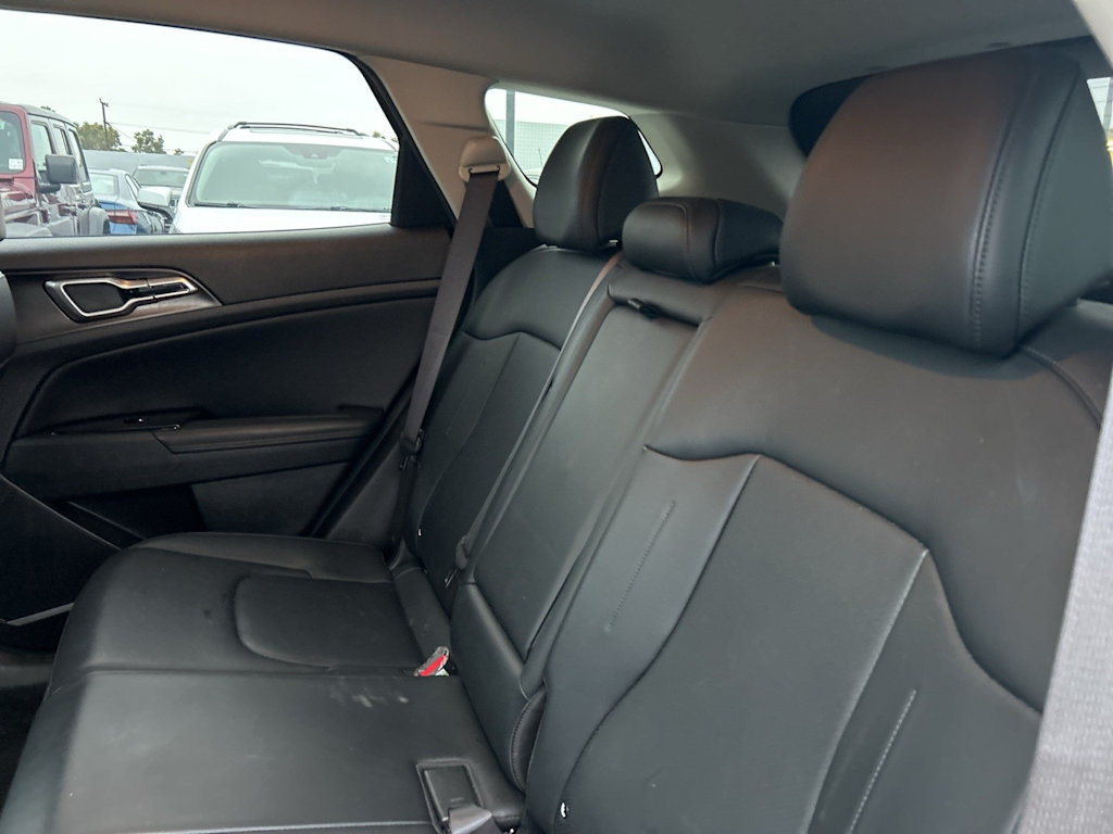 Thumbnail: 2023 Kia Sportage - 11